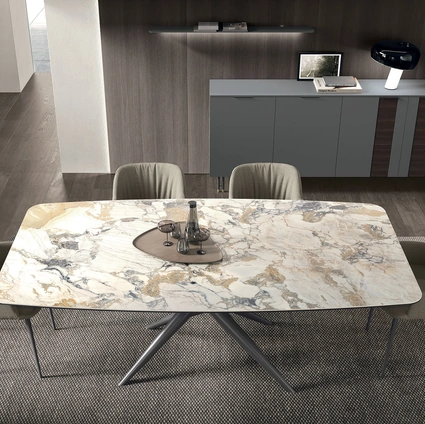 Tavolo Mikado di Tomasella