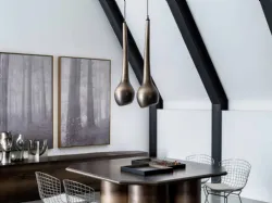 Lampada a sospensione in ceramica verniciata opaca Vanille di Adriani e Rossi
