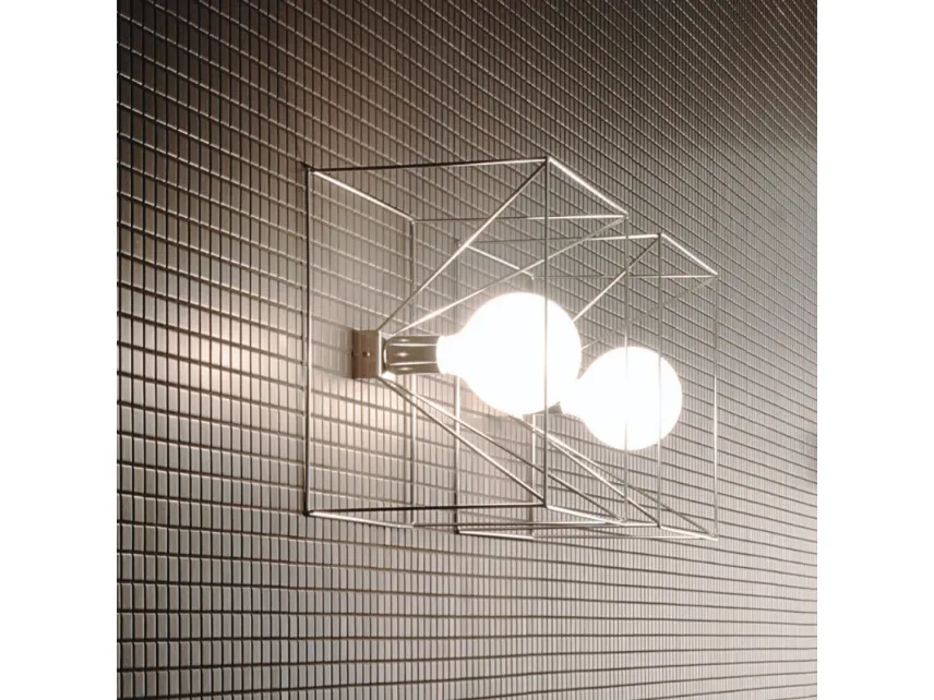 Lampada Applique Reflex in acciaio con lampadina sabbiata di Adriani e Rossi