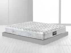 Materasso MagniStretch 10 tecnologico e innovativo con imbottitura in memoform e fibra super soft di Magniflex