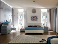 Letto in ecopelle NC101 con testiera trapuntata di Moretti Compact