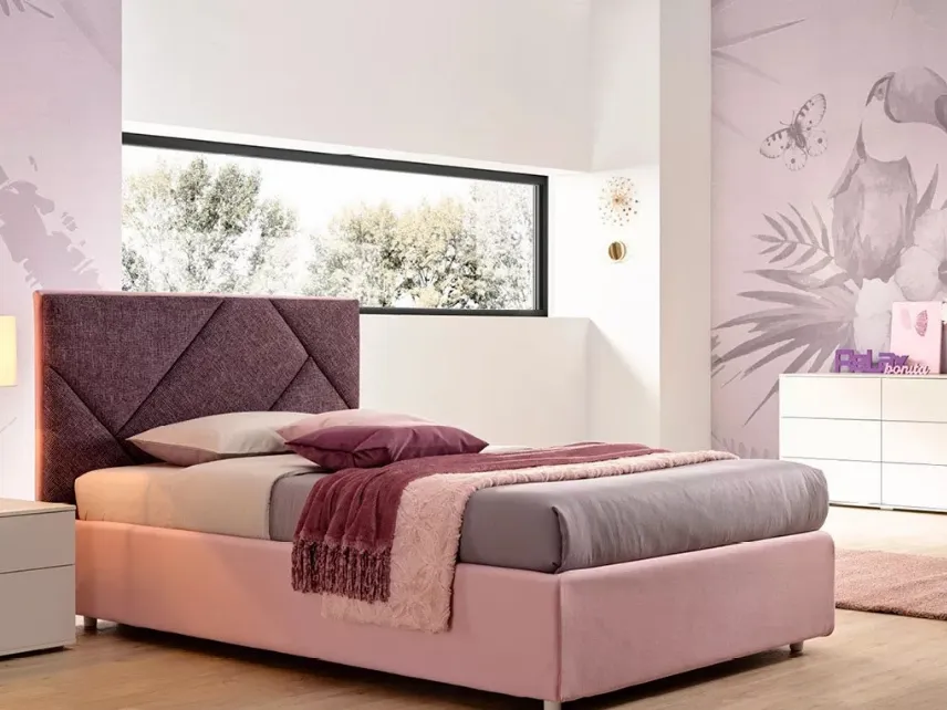 Letto a una piazza e mezza in tessuto con testiera SC213 di Moretti Compact