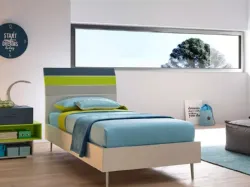 Letto singolo in nobilitato Quarzo con testiera Bend in laccato Pavone, Verde Cedro e  Corda SC113 di Moretti Compact