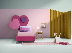 Letto moderno con testiera a forma di cuore Sweet di Bside