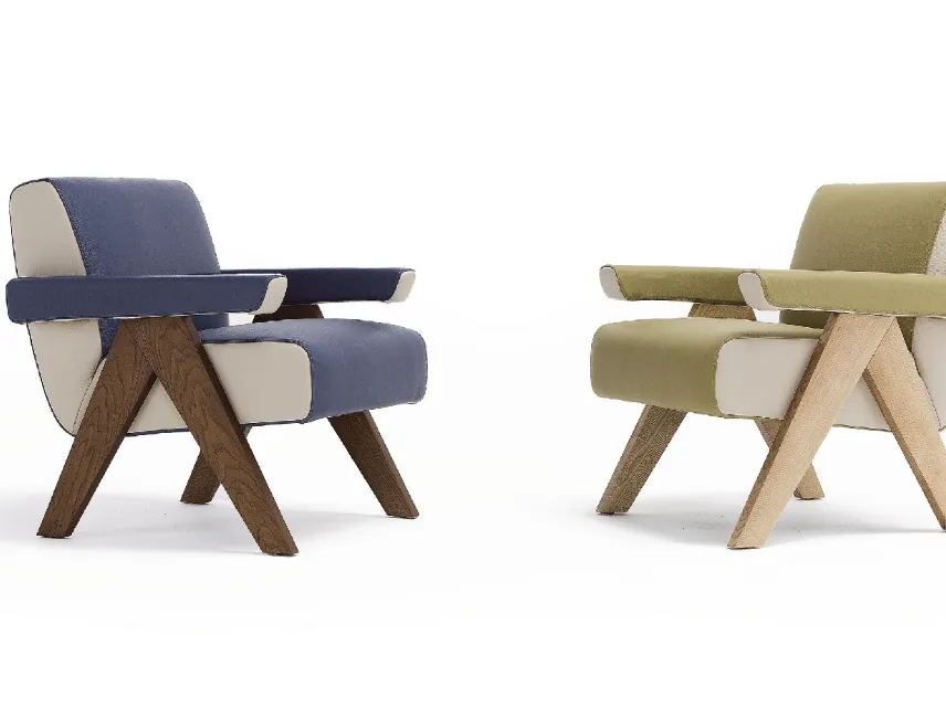 Poltroncina Fram in tessuto con struttura in legno massello di Egoitaliano