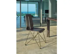 Sedia Greta S140 in legno con gambe in metallo di Friulsedie