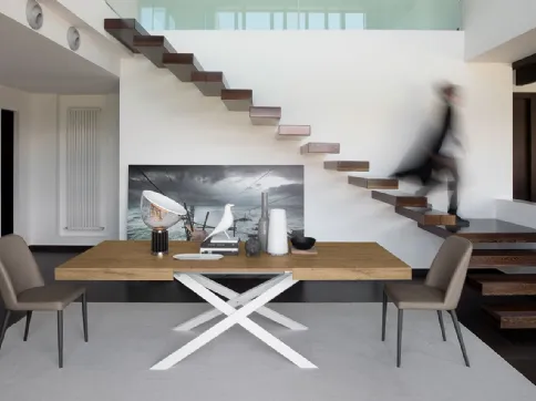Tavolo allungabile in legno con base in metallo Modus T63 di Friulsedie