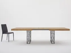 Tavolo Osake di design in legno di quercia e allugabile di Friulsedie